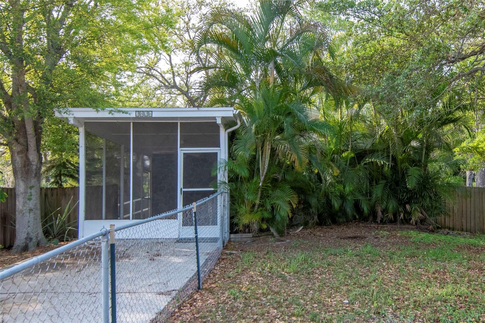 ROSLYN HEIGHTS - Residential Lease