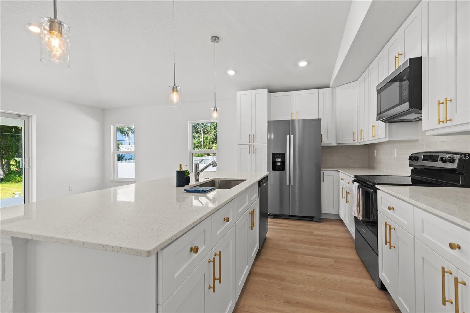 4315 HUNGARY ROAD