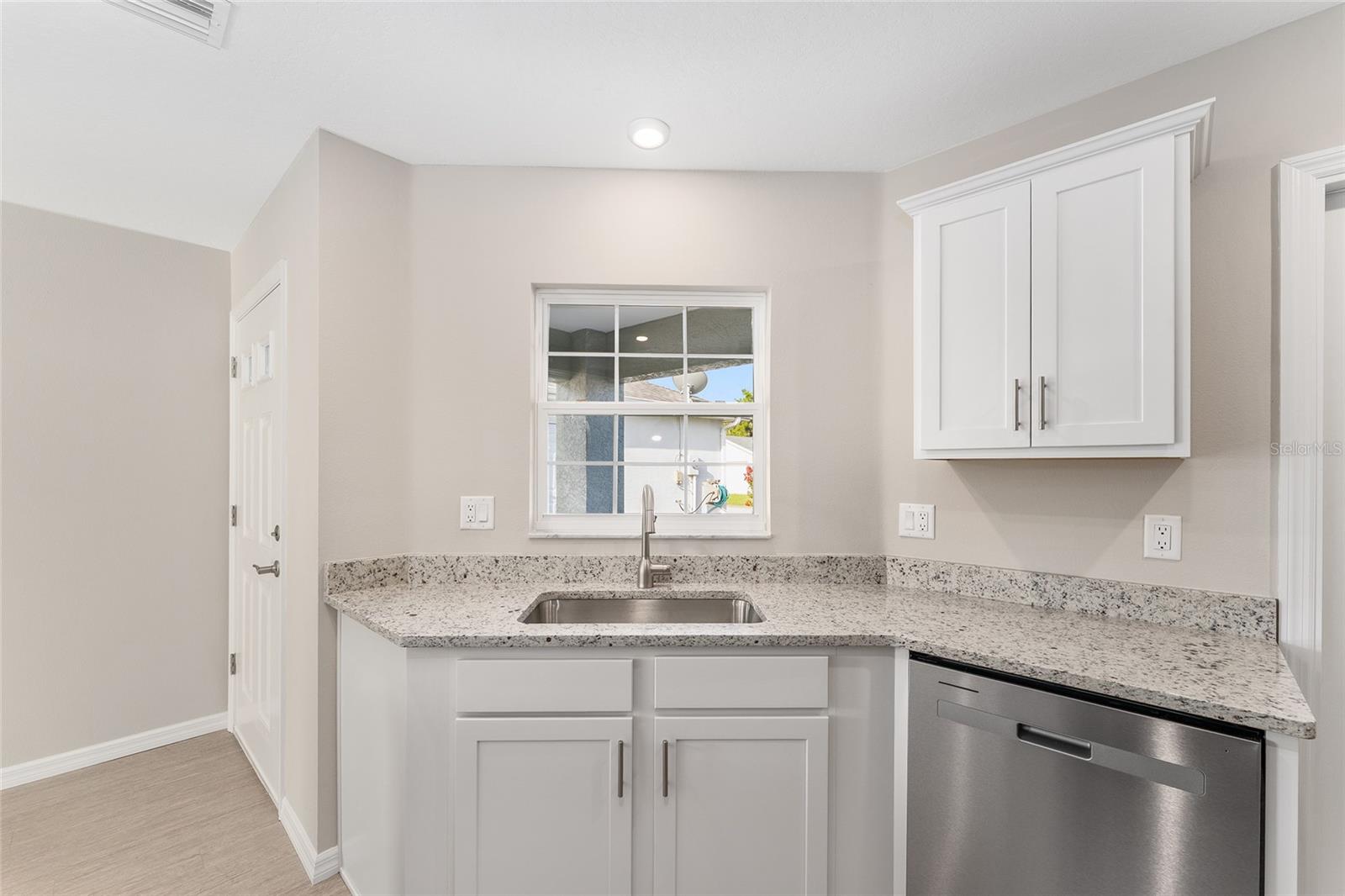 TARAWOOD PH TWO - Residential