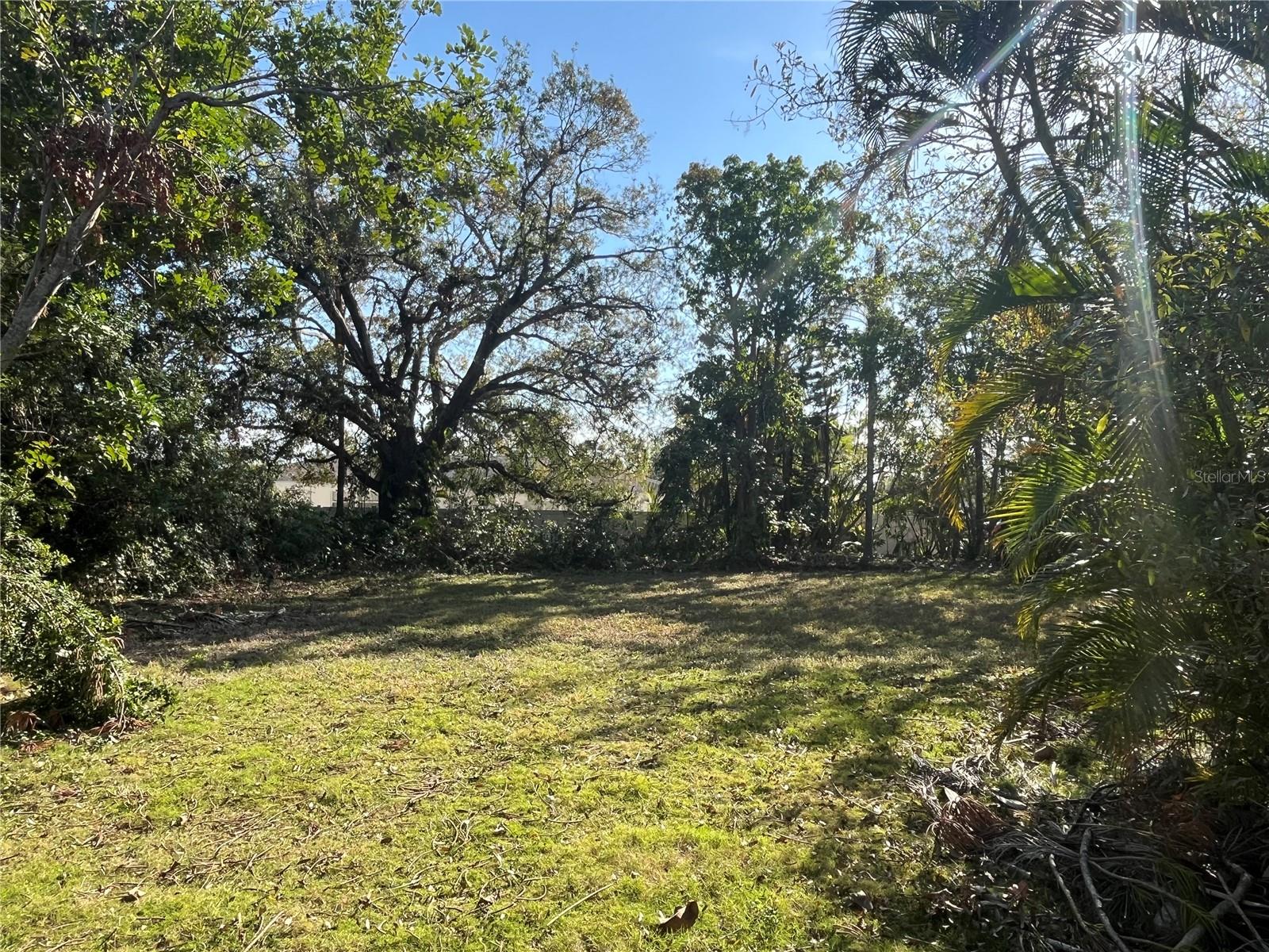 This corner parcel is one of three exceptional lots available for sale located along the iconic Ringling Boulevard in Sarasota, positioned between Davis Blvd and Jefferson Ave. Situated within the city limits, the location is just moments away from Payne Park, downtown, and Sarasota's Bayfront. The seller is currently developing plans for a single family home on this property as well as the adjacent lots. Now is the time to purchase one, two or all three parcels and build your own new home design. This is a rare chance to help restore the grandeur of Ringling Boulevard to its former glory.