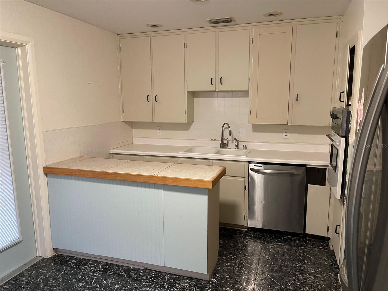 TERRACE GARDENS - Residential Income