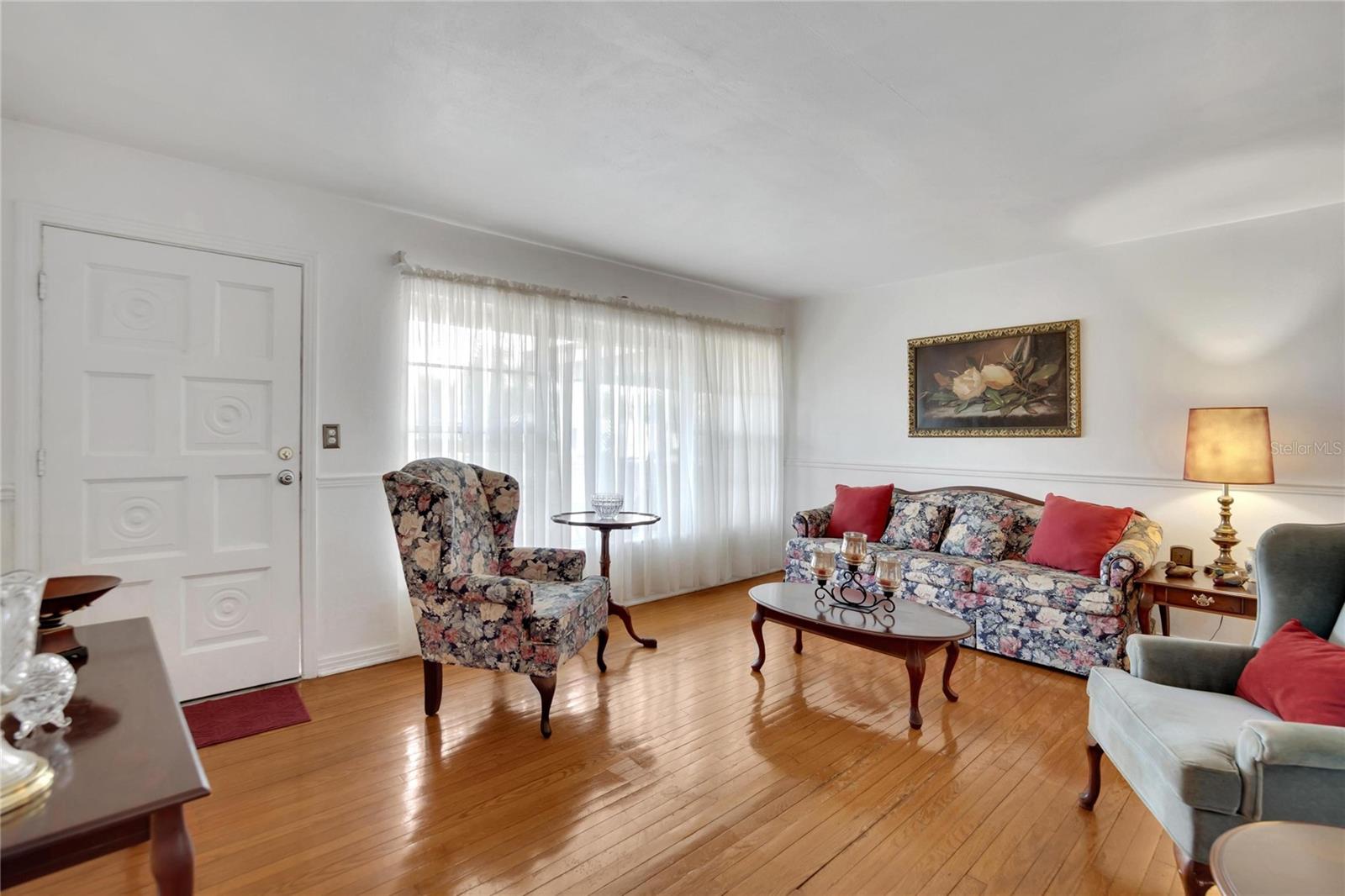 MANHATTAN MANOR REV - Residential