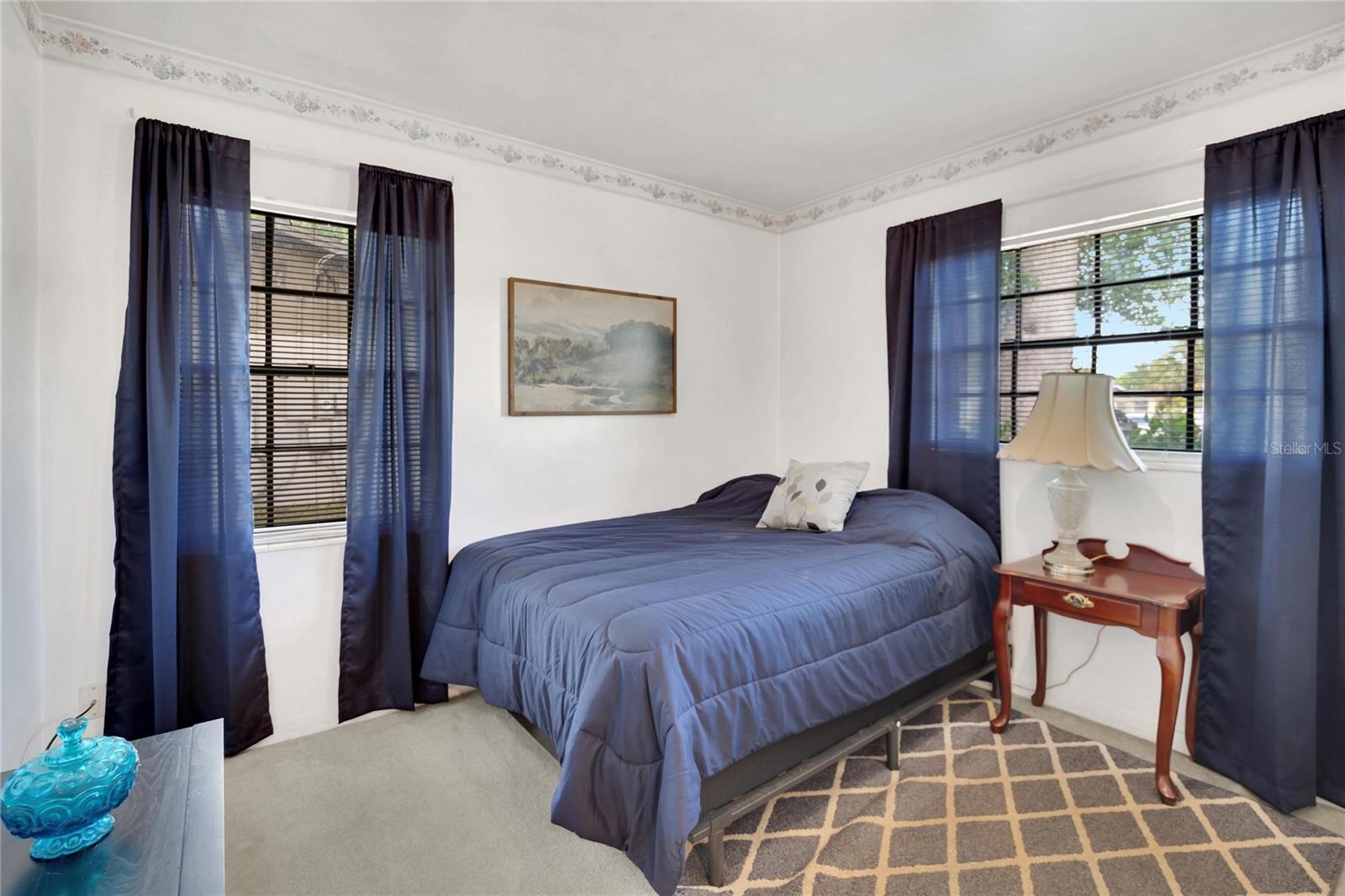 MANHATTAN MANOR REV - Residential