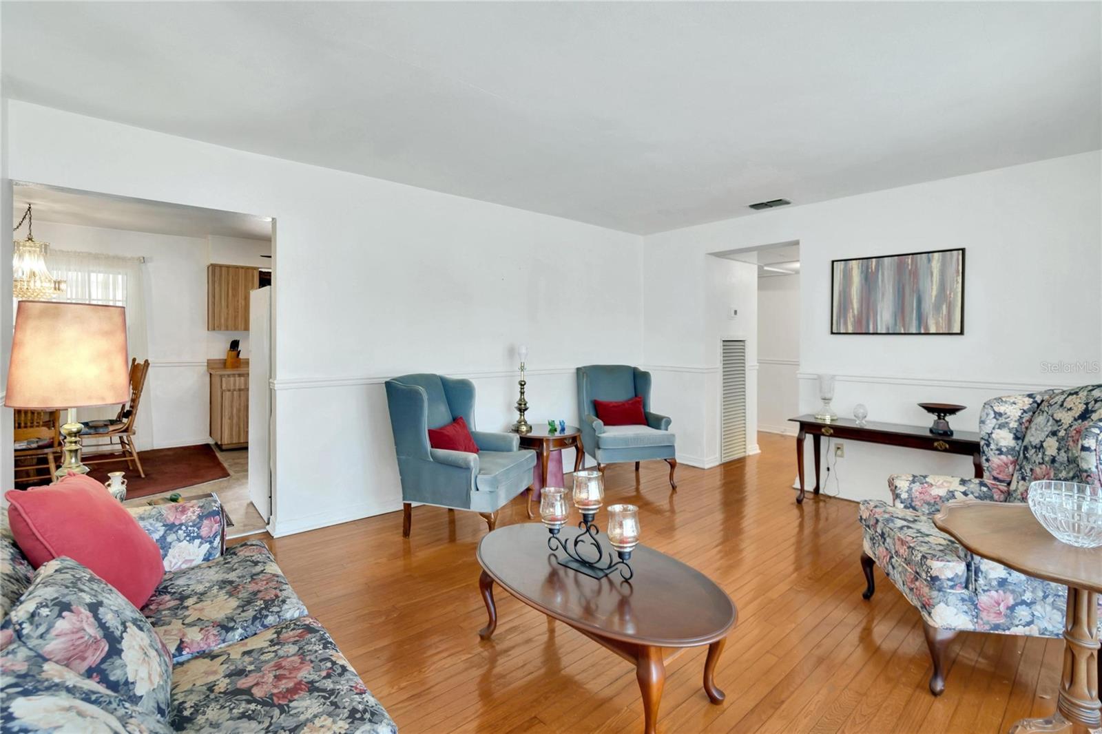 MANHATTAN MANOR REV - Residential