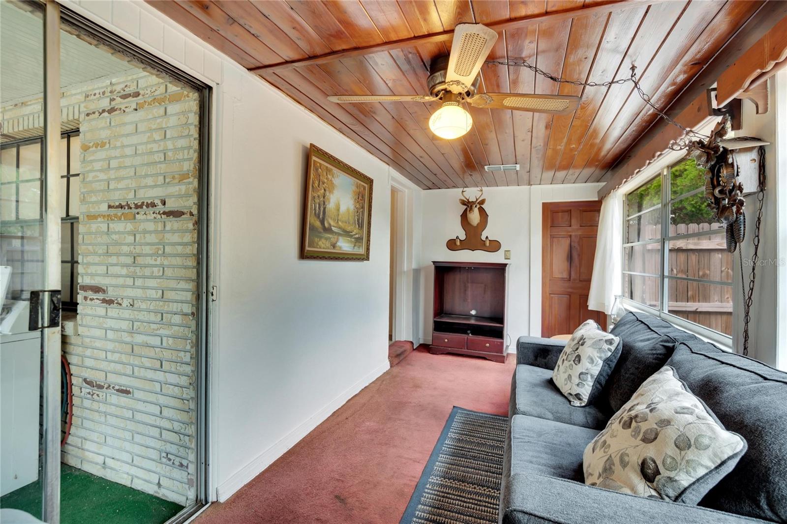 MANHATTAN MANOR REV - Residential