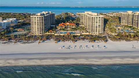 A home in LONGBOAT KEY