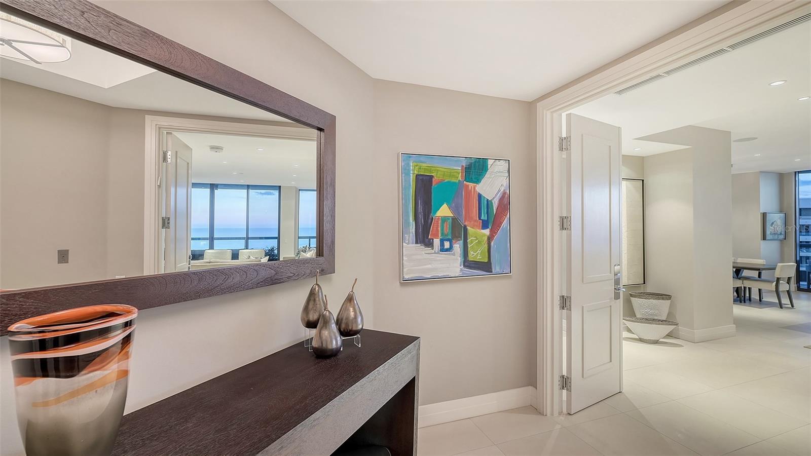 1241 GULF OF MEXICO DRIVE 1005