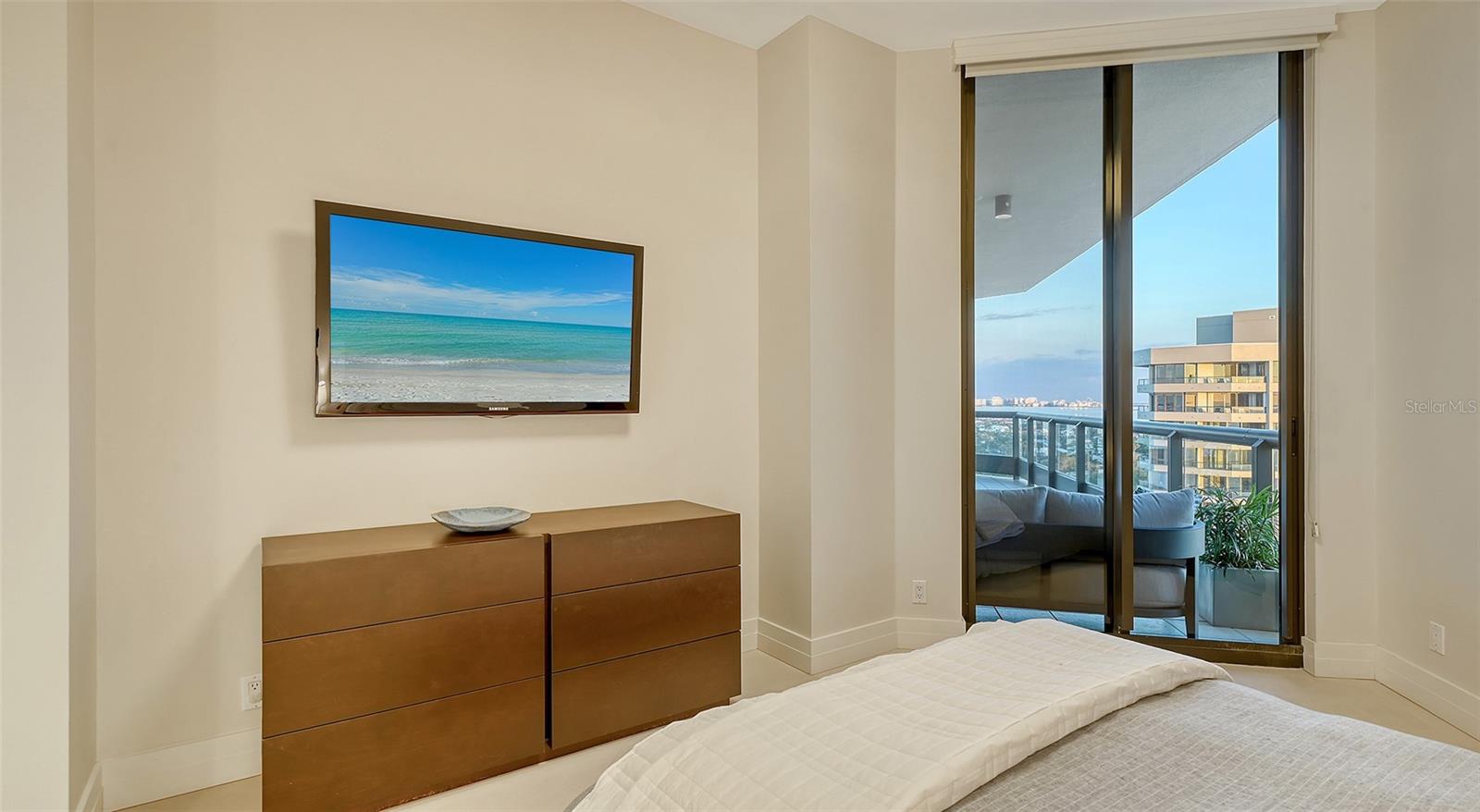 WATER CLUB I AT LONGBOAT KEY - Residential