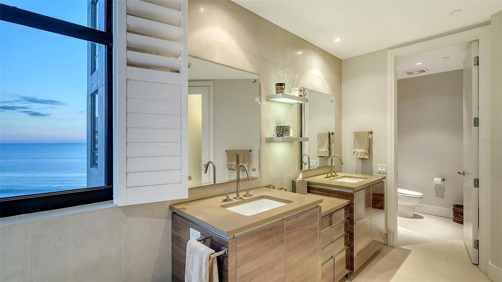 WATER CLUB I AT LONGBOAT KEY - Residential