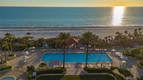 A home in LONGBOAT KEY