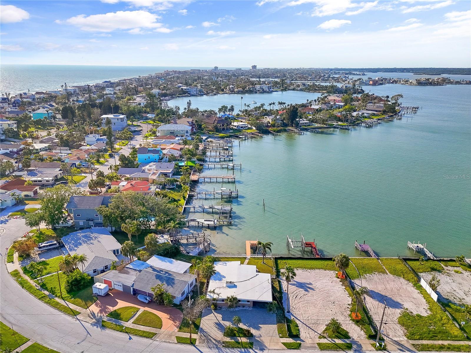 LONE PALM BEACH 5TH ADD - Residential