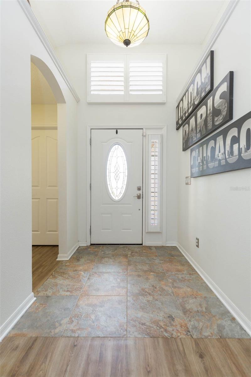 876 ADDISON DRIVE NE