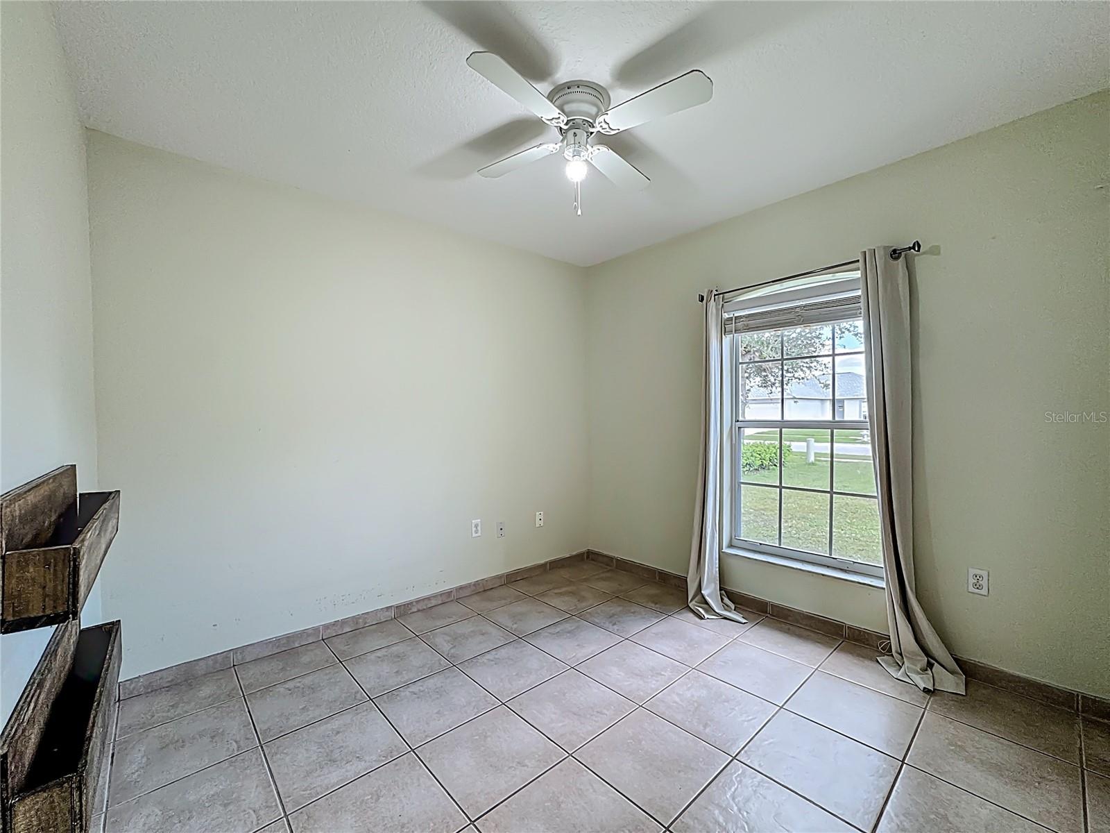 CANOE CREEK ESTATES PH 2 - Residential