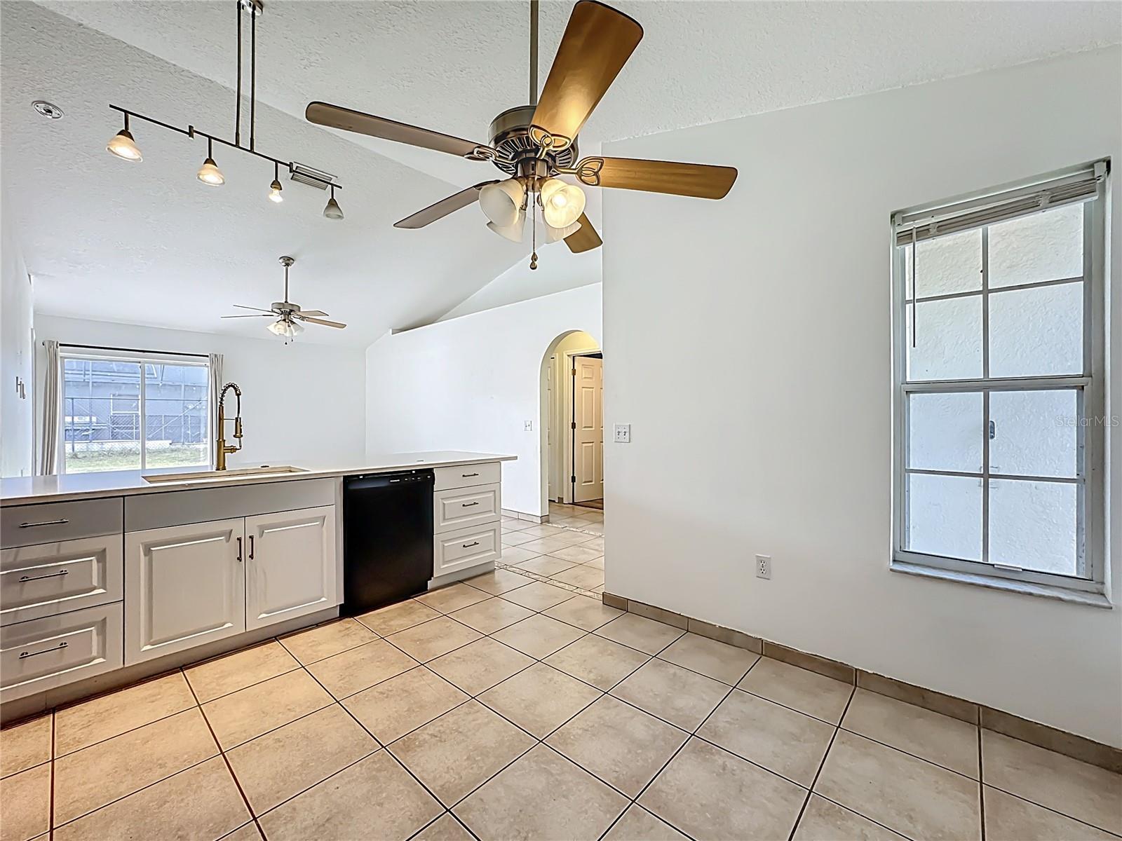 CANOE CREEK ESTATES PH 2 - Residential