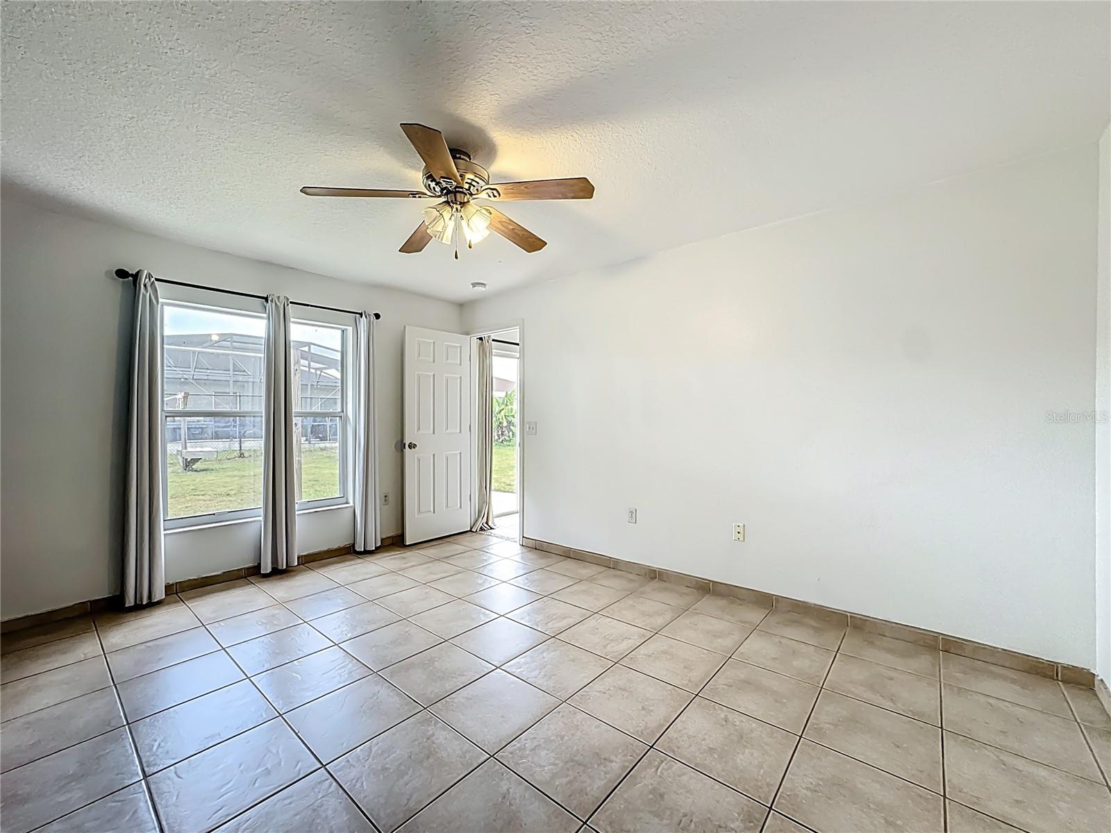 CANOE CREEK ESTATES PH 2 - Residential