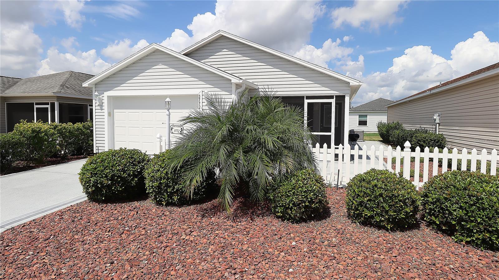 3772 VISCAYA COURT