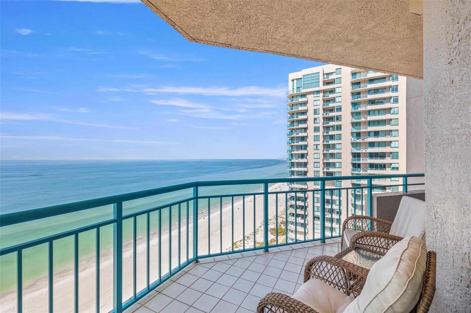 1560 GULF BOULEVARD 1202