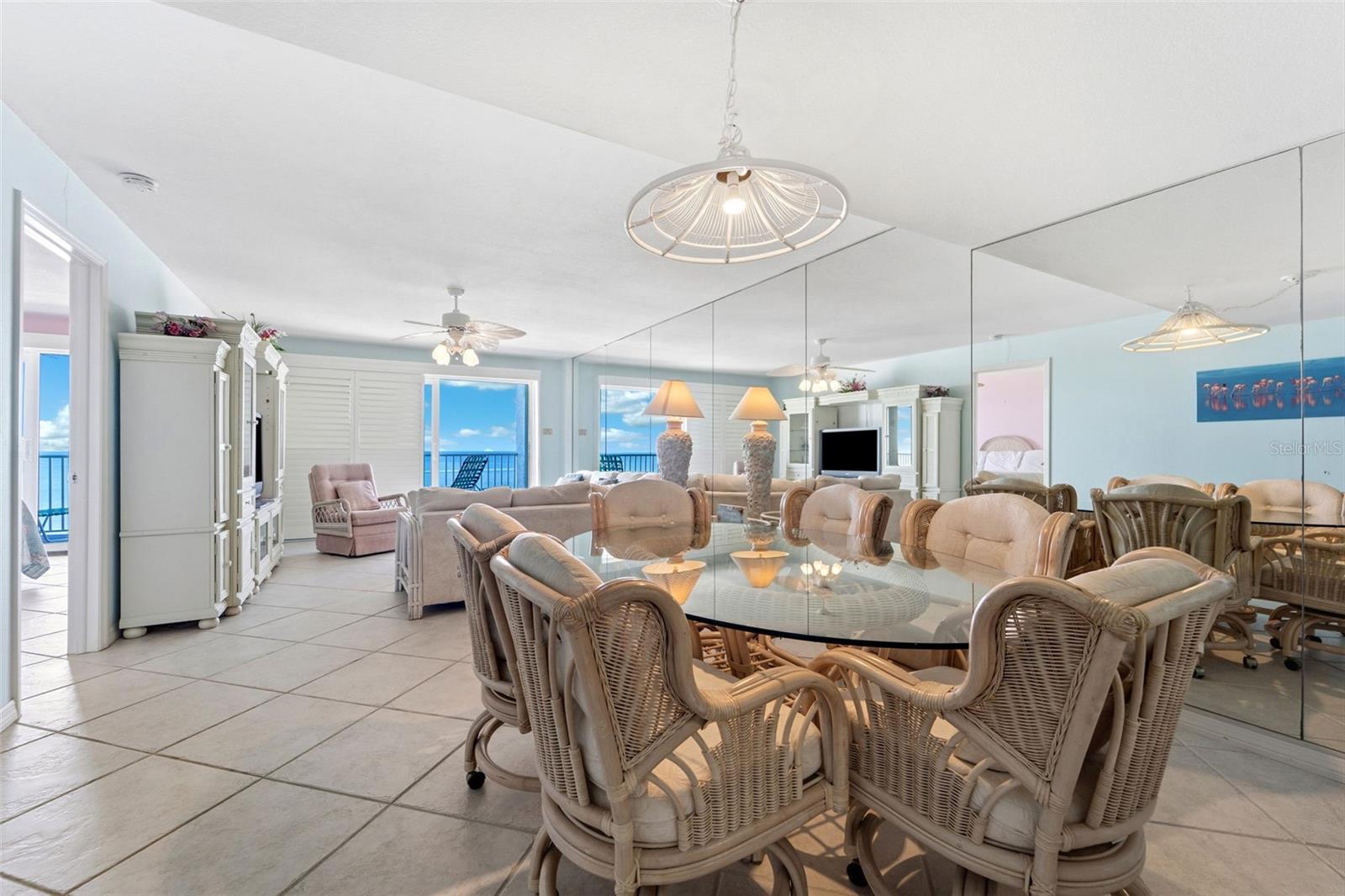 RAM-SEA CONDO - Residential