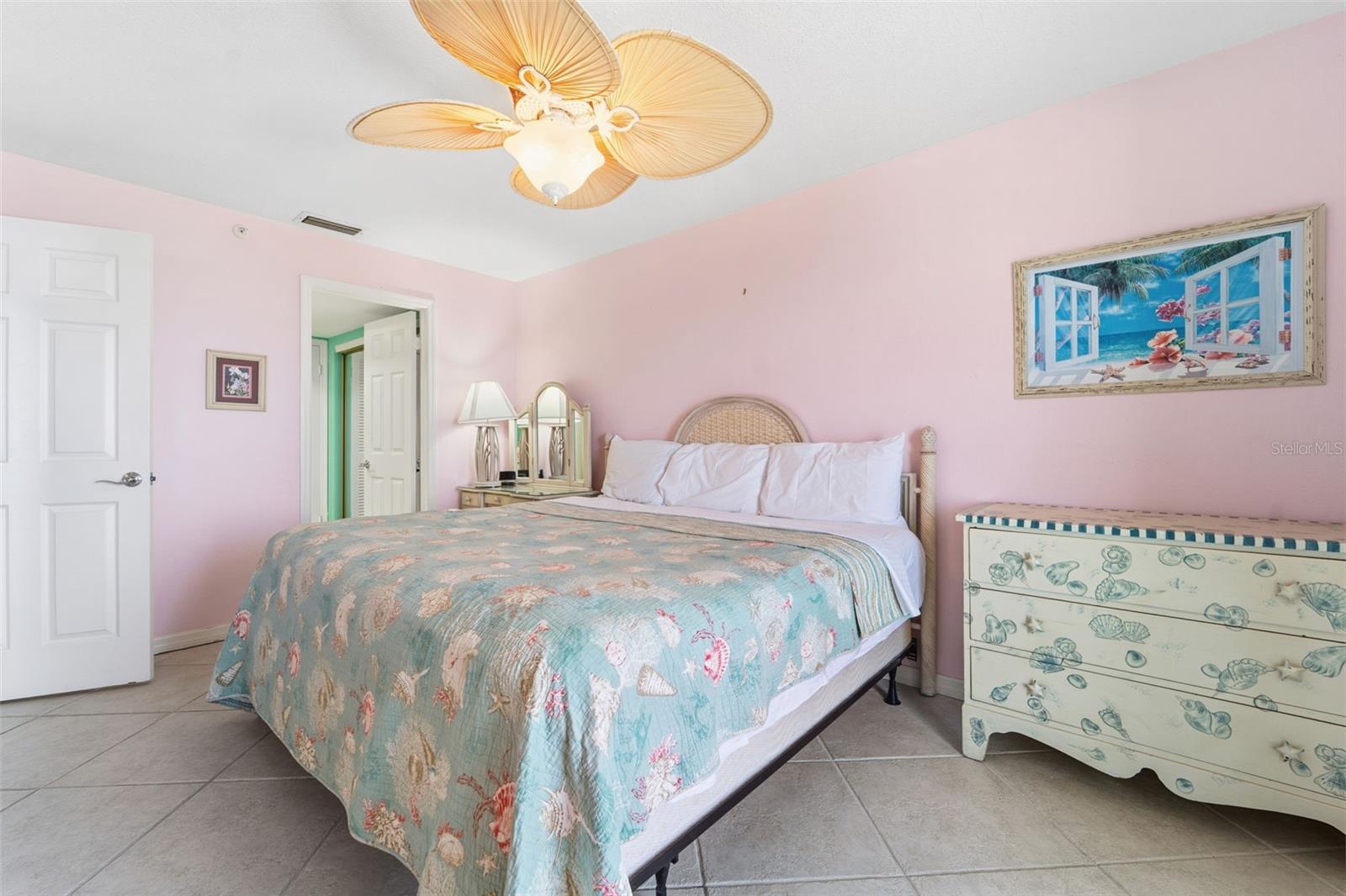 RAM-SEA CONDO - Residential