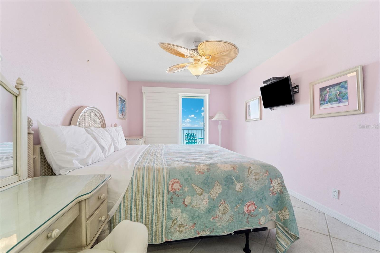 RAM-SEA CONDO - Residential