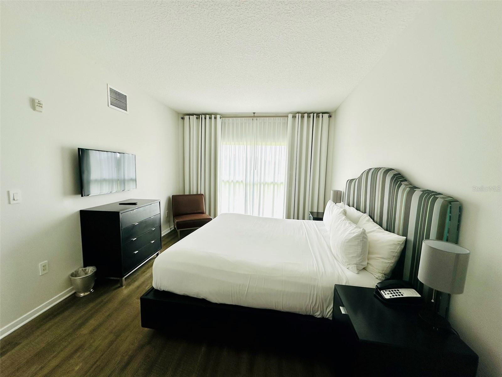 MONA LISA AT CELEBRATION CONDO HOTEL - Residential