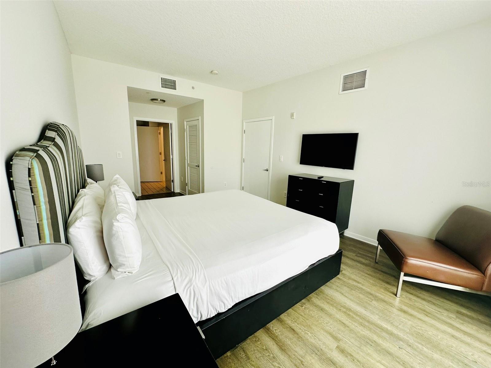 MONA LISA AT CELEBRATION CONDO HOTEL - Residential