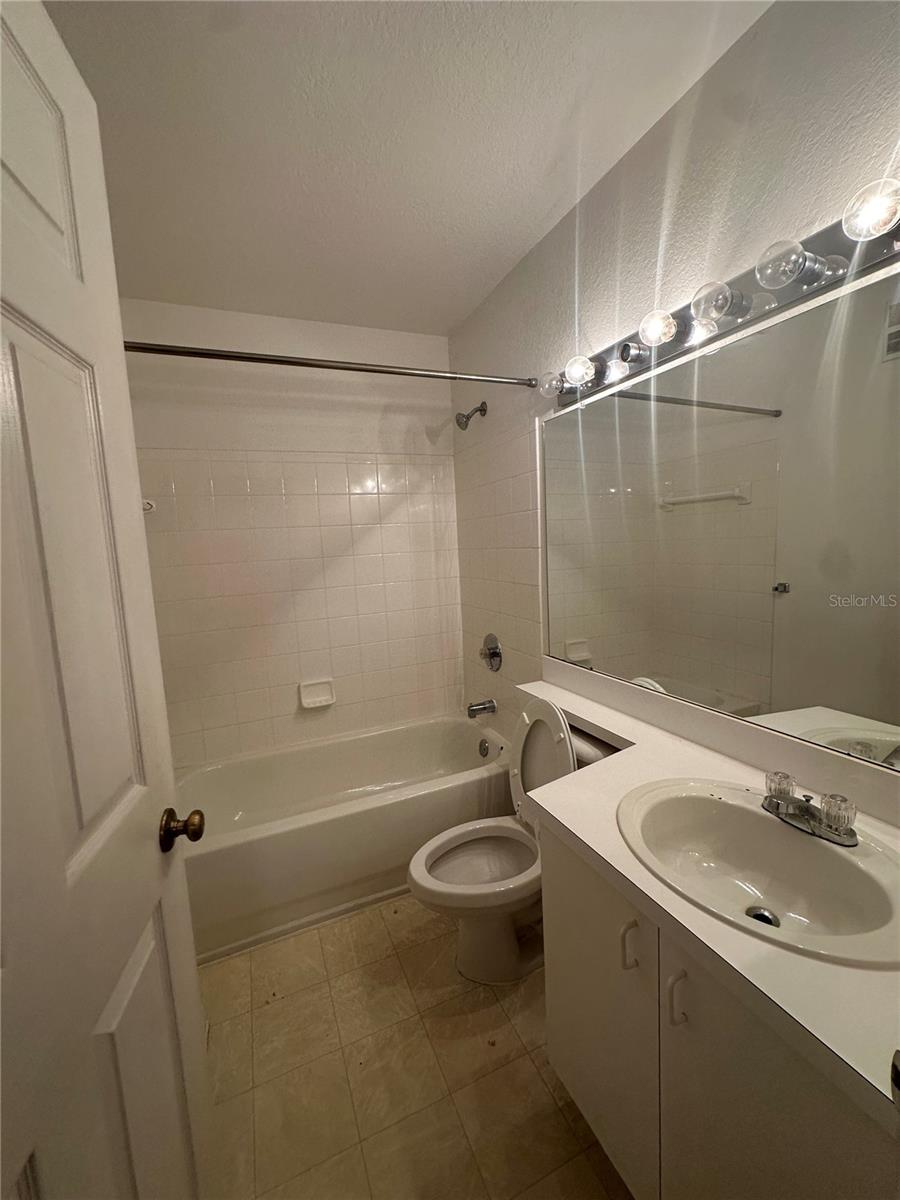 CENTRAL PARK SEC 2 PH 1 - Residential Lease