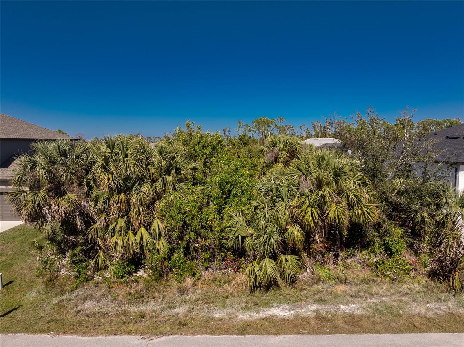 PORT CHARLOTTE SEC 082 - Land
