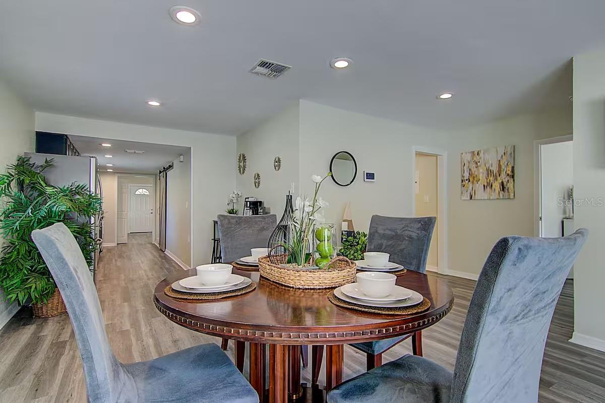 BUFFALO GARDENS - Residential