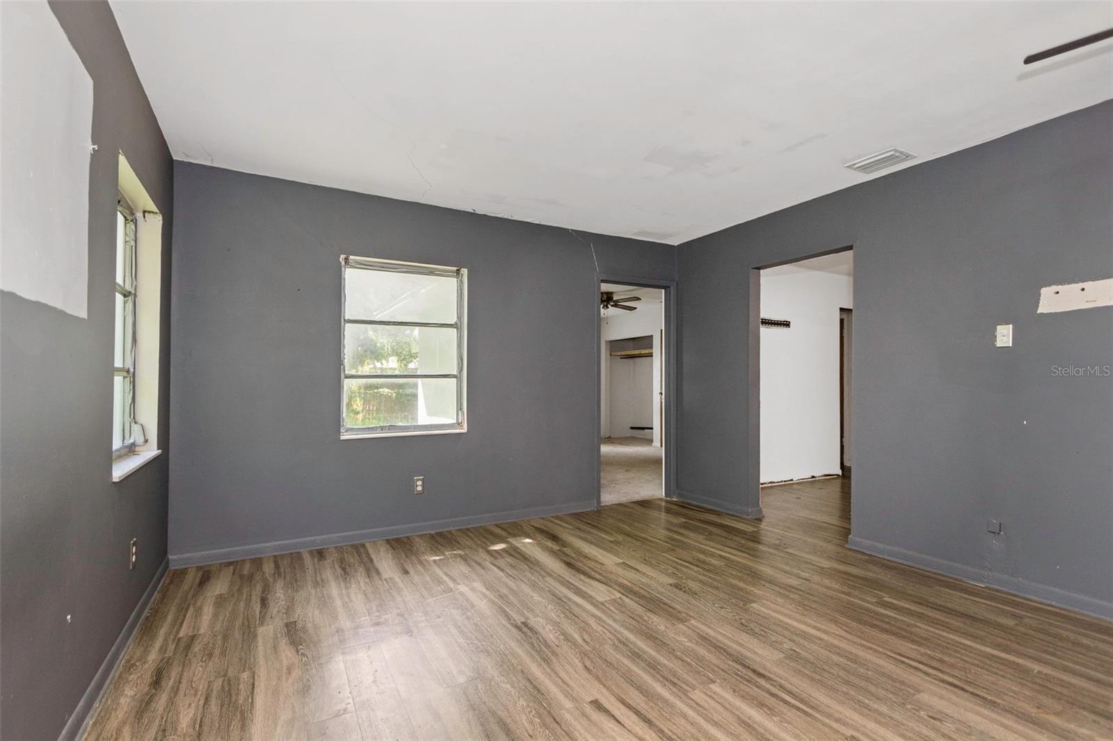 FOREST HEIGHTS - Residential