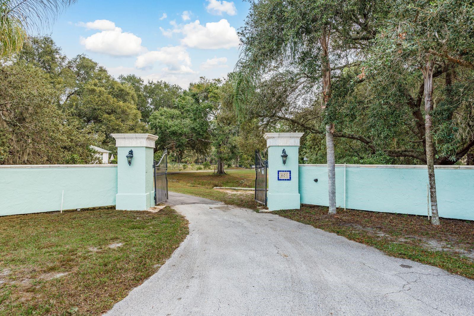 CRCAGE & UNREC PLAT - Residential