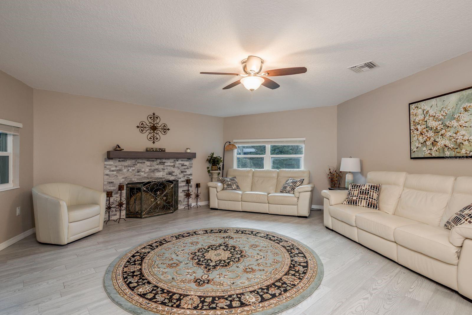 CRCAGE & UNREC PLAT - Residential