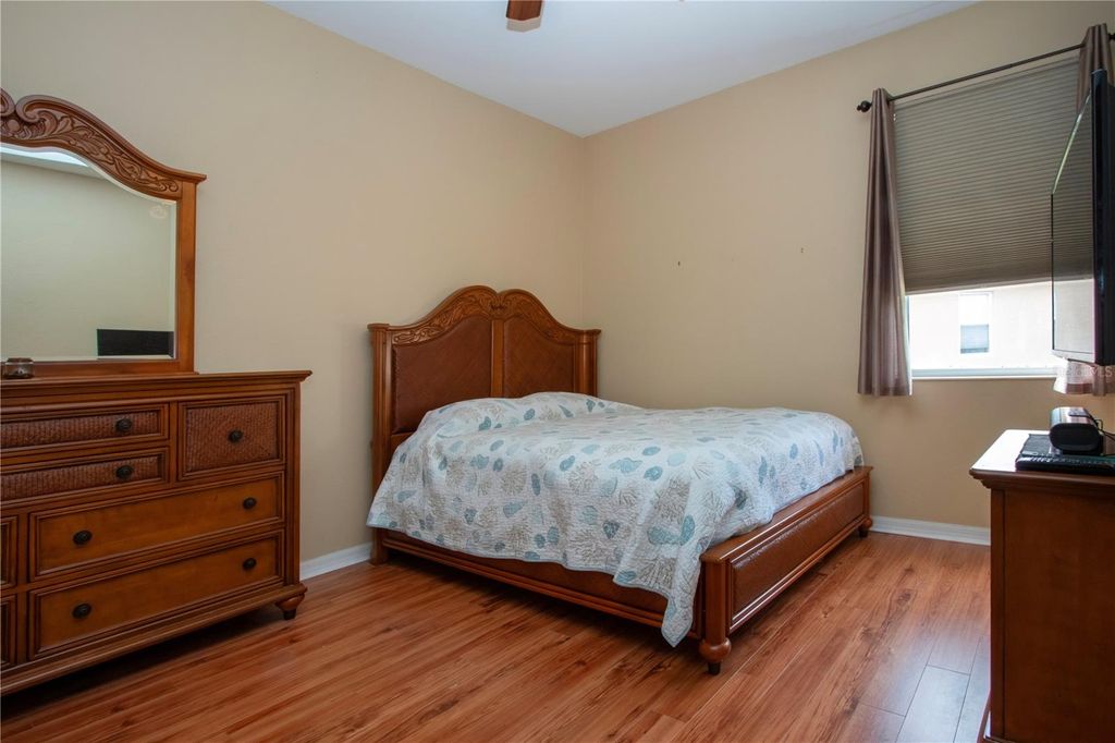 listing image 54