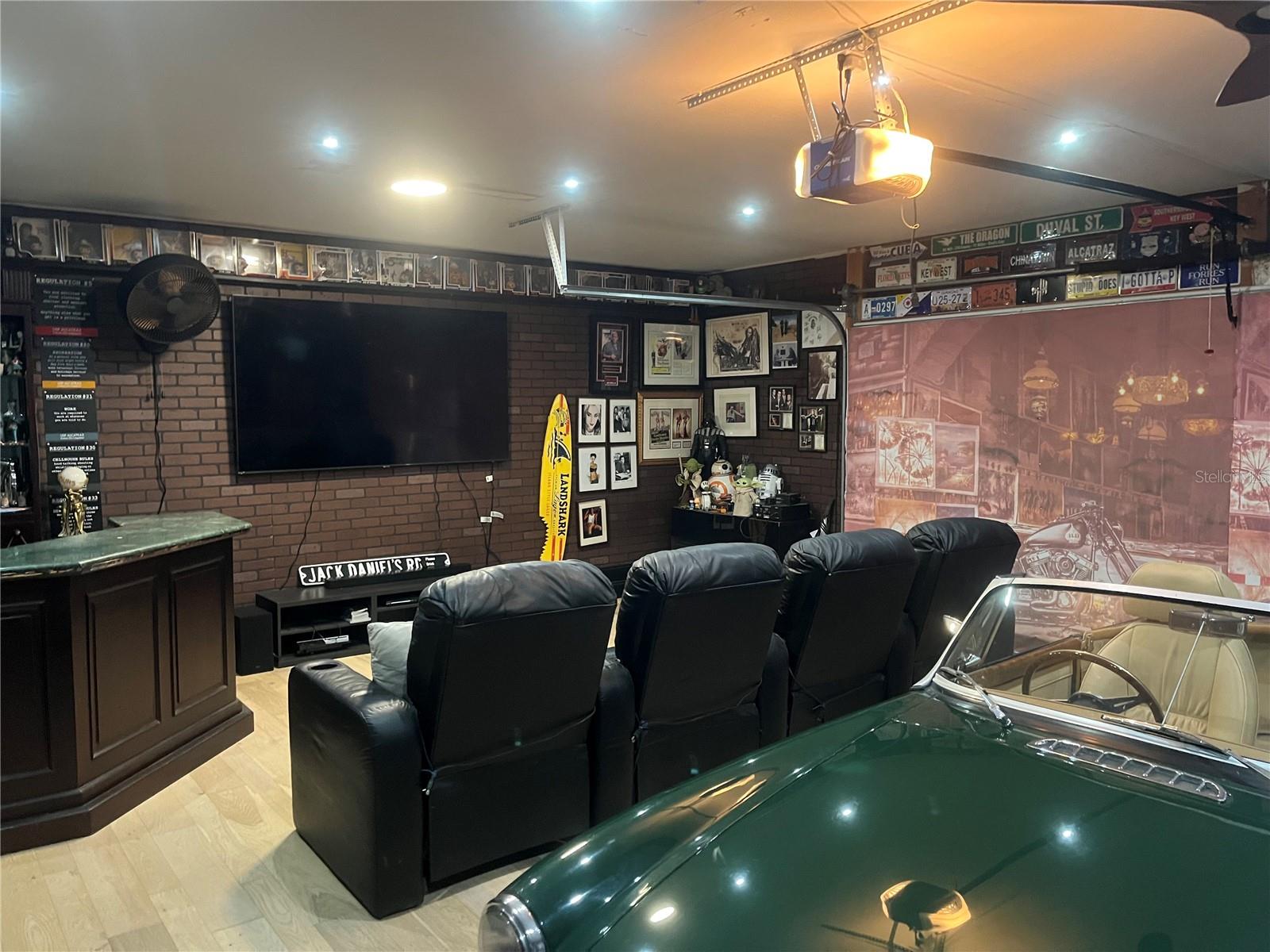 SYLVANA ACRES - Residential