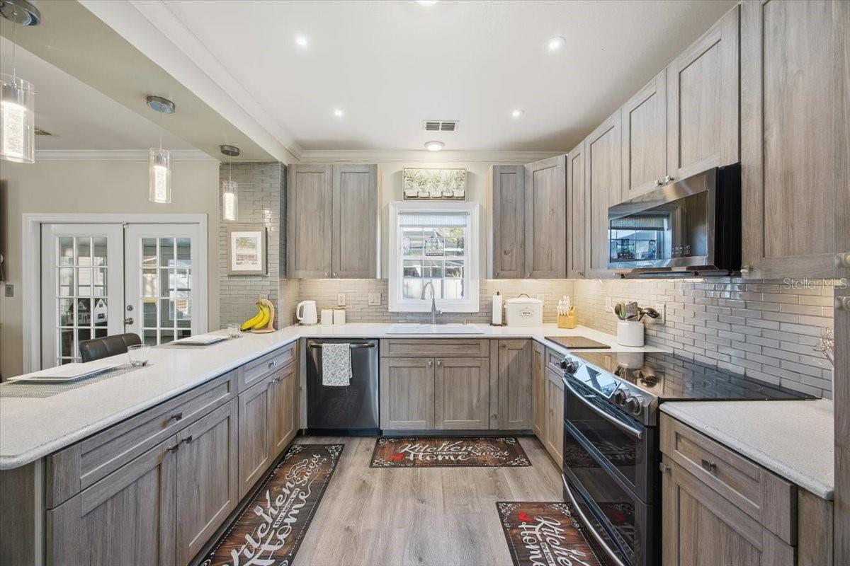 SYLVANA ACRES - Residential