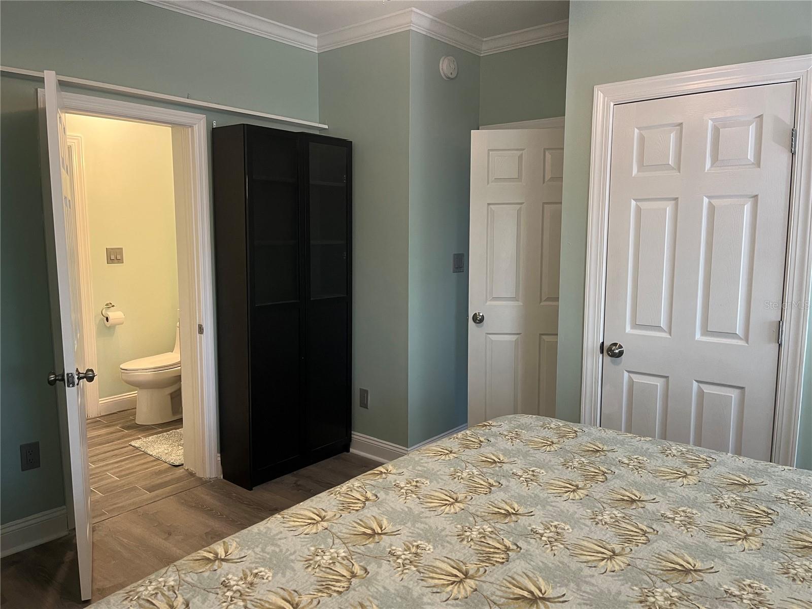 SYLVANA ACRES - Residential