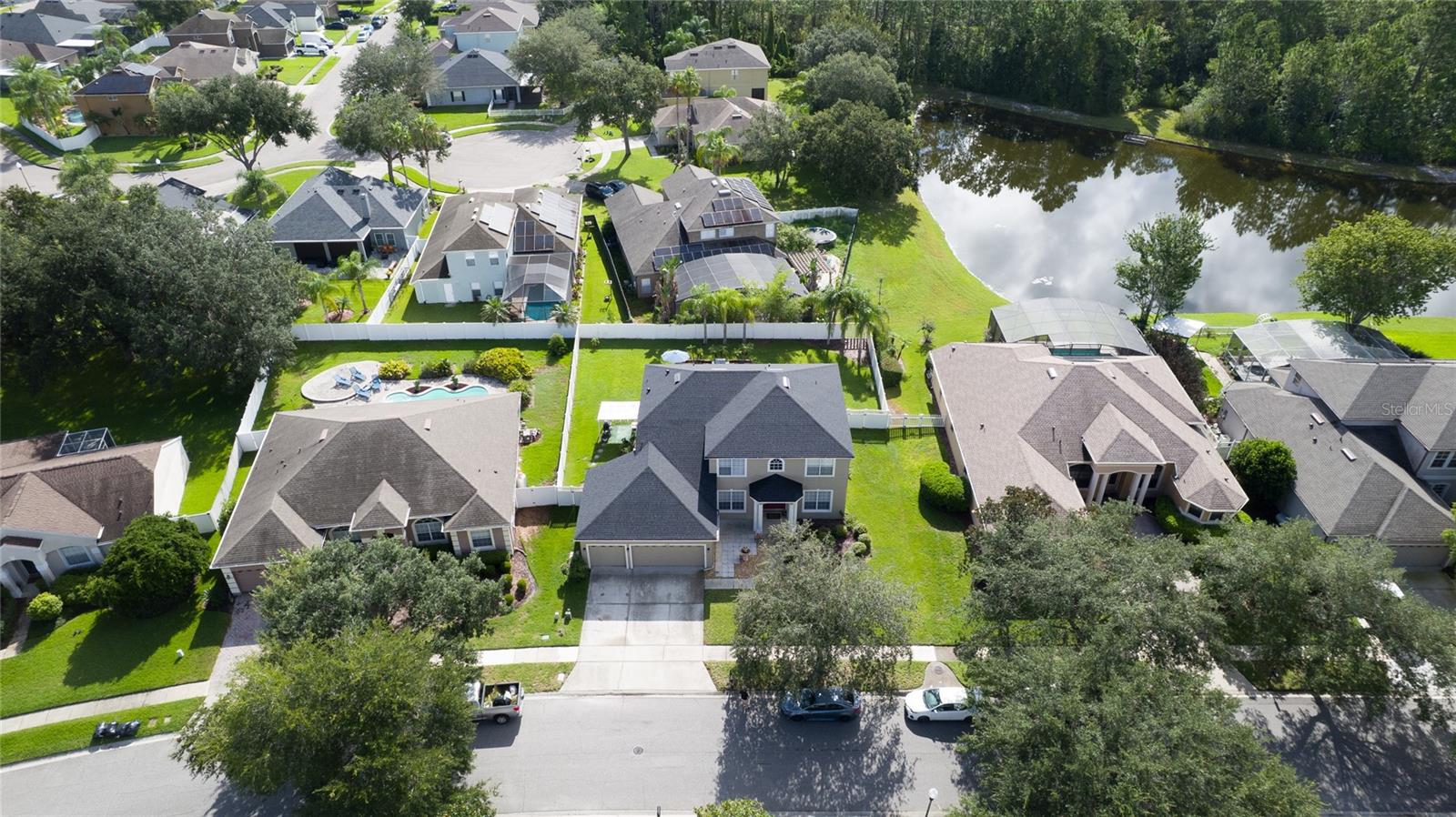 2122 CASCADES COVE DRIVE