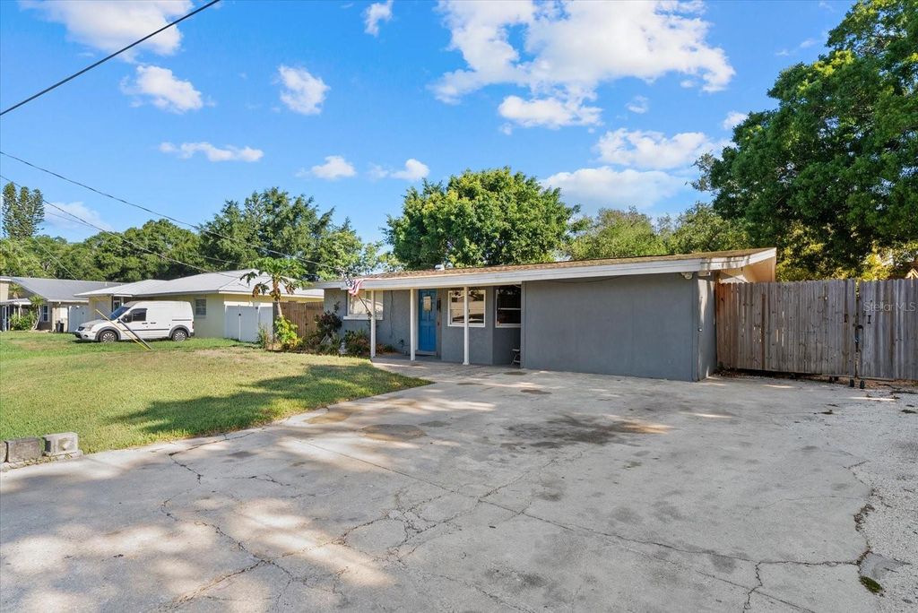 Photo of 3803 Ferguson Street, Sarasota, FL 34233 (MLS # A4690491)