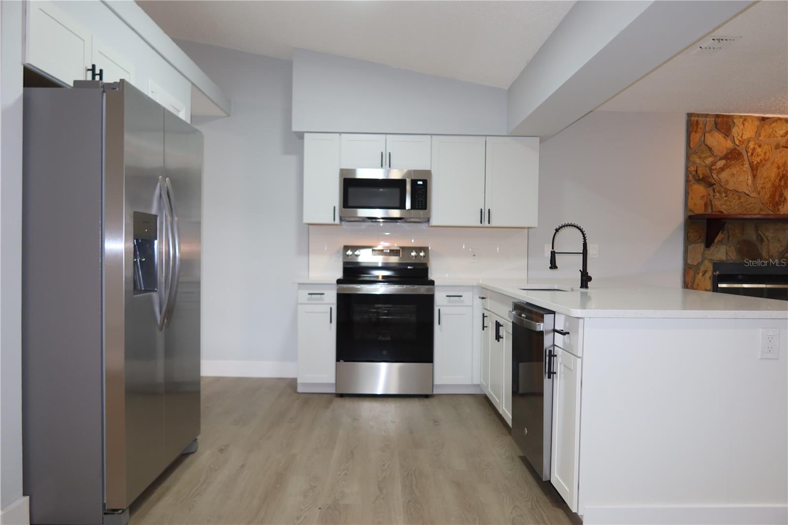 SPRING HILL - Residential