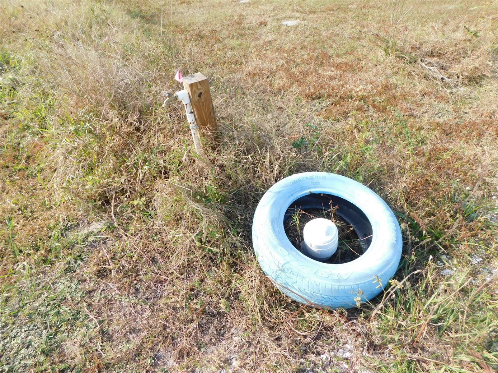 GENES LITTLE ACRES - Land