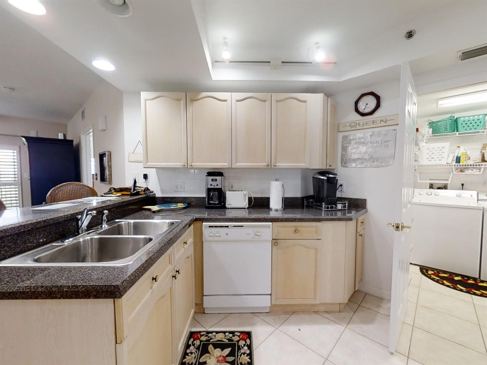 Ocean Walk Condo At Nsb Bldg 05 - Residential