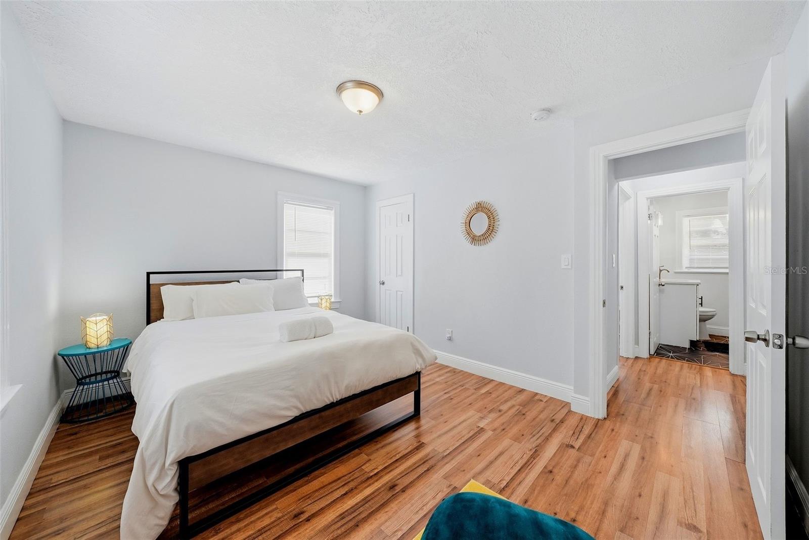 INTERBAY - Residential