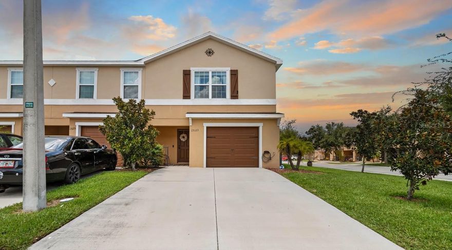 ***Back on the Market motivated Seller ****
Welcome to this beautifully maintained **3-bedroom, 2.5-bathroom corner-lot townhome** built in 2020, offering modern style and comfort in every detail. Step inside to find an open and inviting floor plan with **updates throughout**, creating a move-in ready home you’ll love. The kitchen features contemporary finishes with plenty of space for entertaining, while the spacious living and dining areas flow seamlessly for everyday living. Upstairs, you’ll find three well-appointed bedrooms, including a private primary suite with ample closet space. A **brand-new air handler (2025)** also there is a water-softener and new hot water heater that ensures efficiency and peace of mind for years to come. Outside, enjoy the benefits of a corner lot, providing extra privacy and natural light. Conveniently located near shopping, dining, and major highways, this home perfectly blends style, comfort, and convenience. Only thing missing is YOU