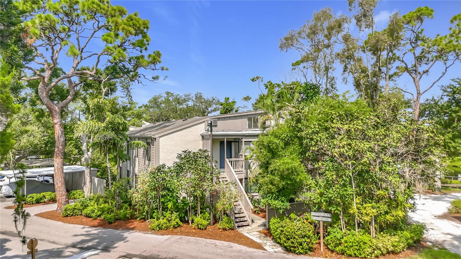 1601 PELICAN POINT DRIVE 215