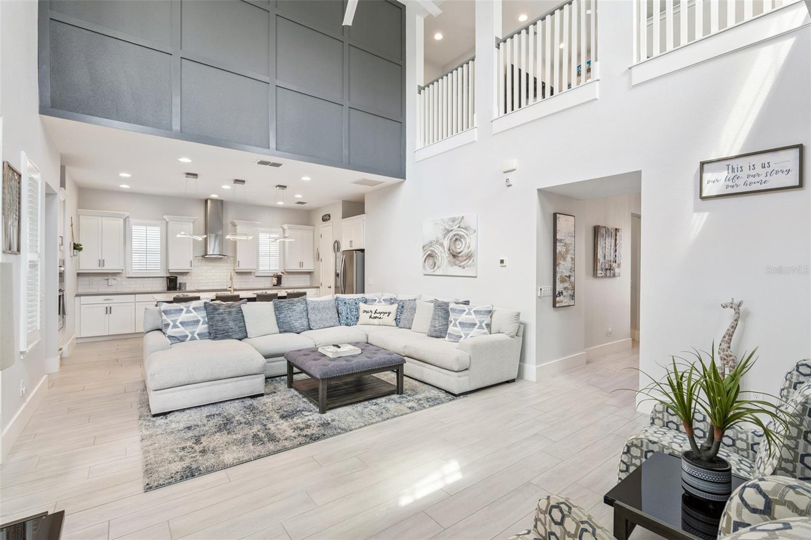 LAUREATE PARK - Residential
