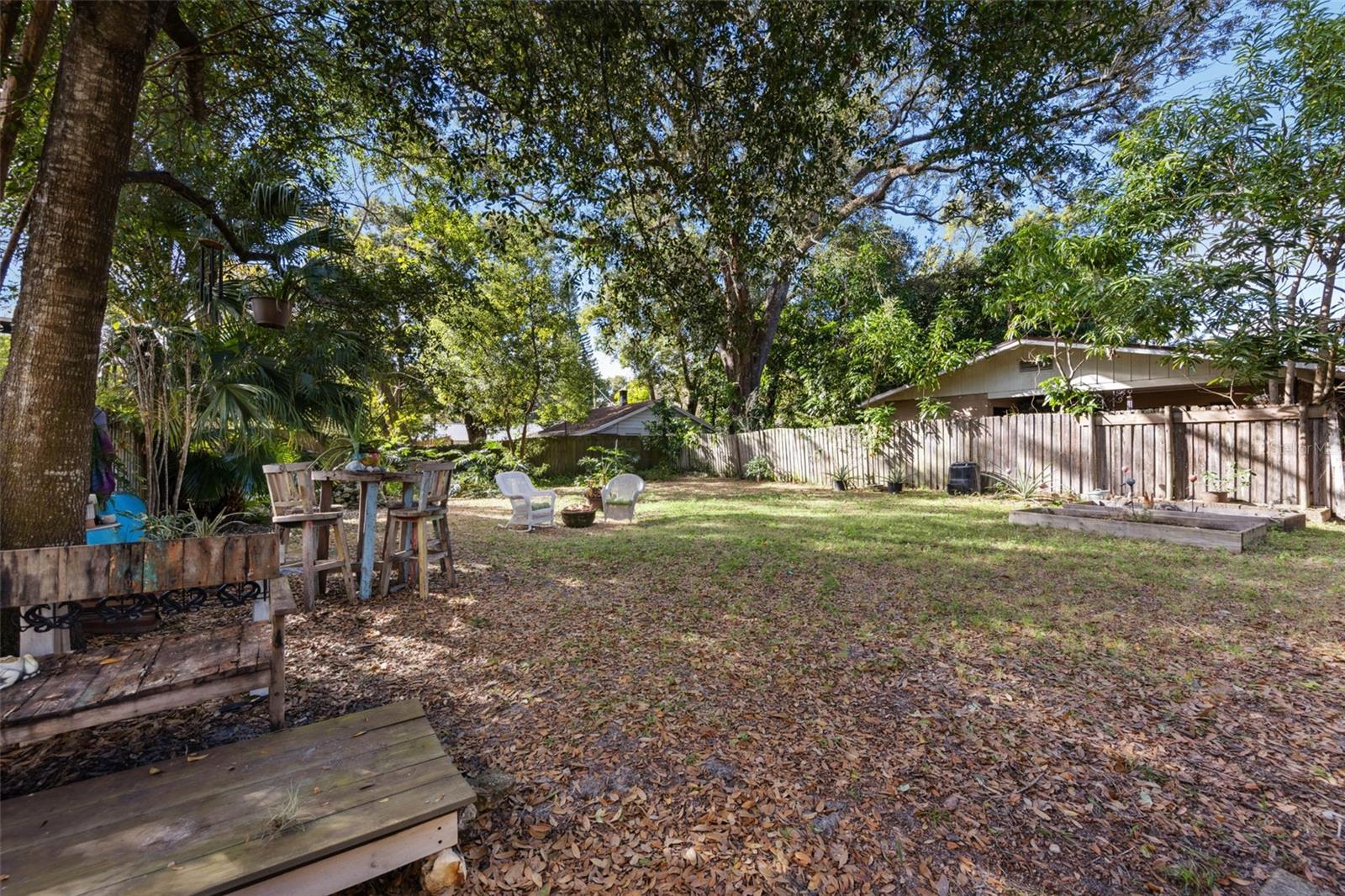 COLONIAL PARK SECOND ADD - Residential