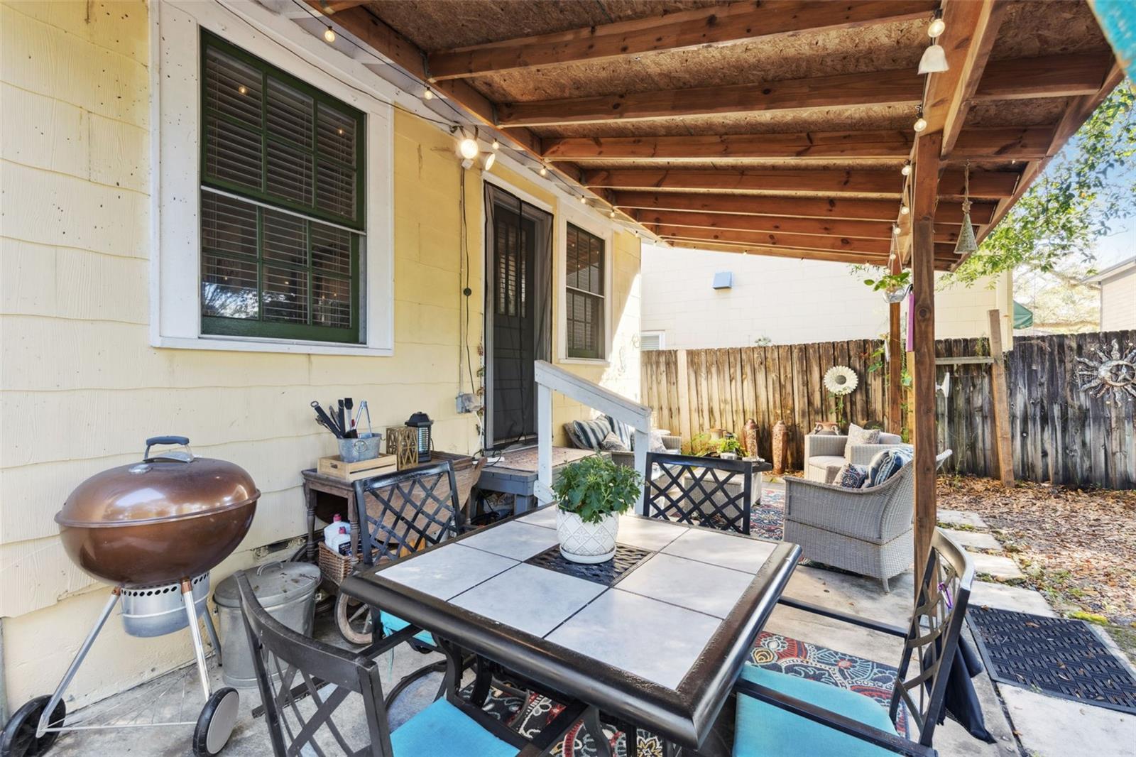 1636 E CONCORD STREET