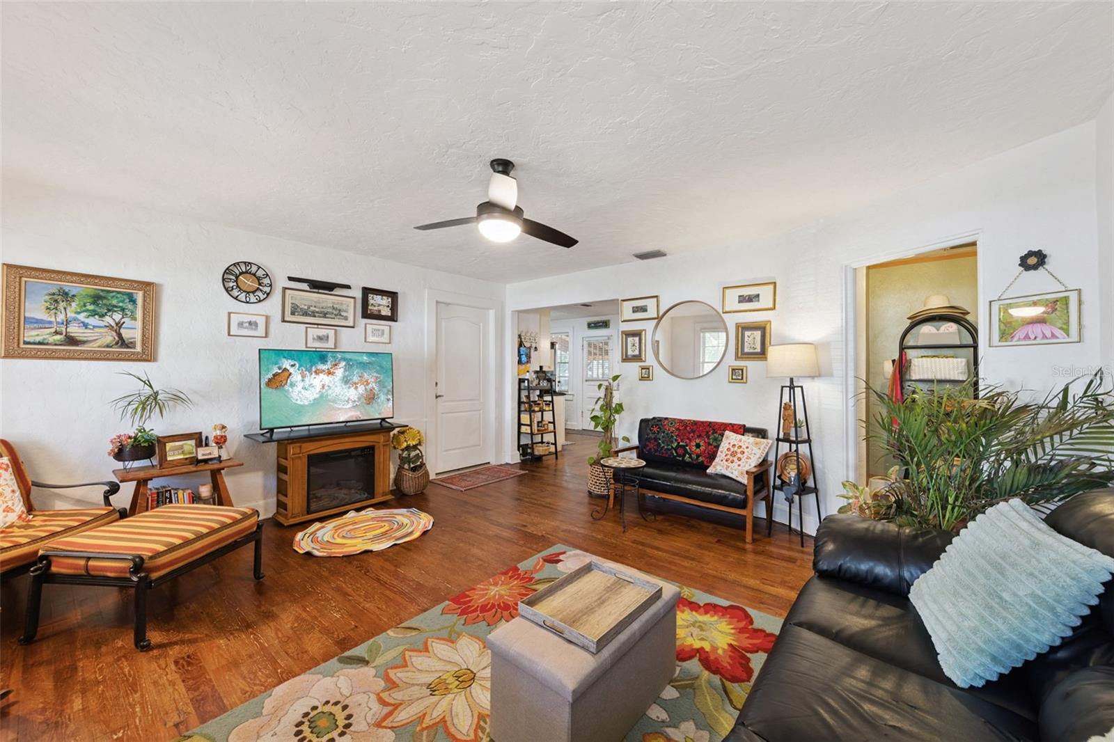 COLONIAL PARK SECOND ADD - Residential