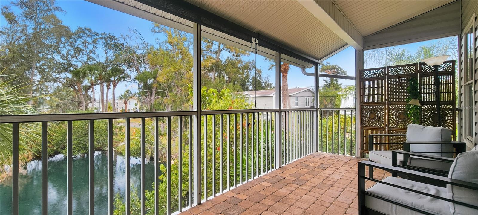 MARINA PALMS - Residential Lease