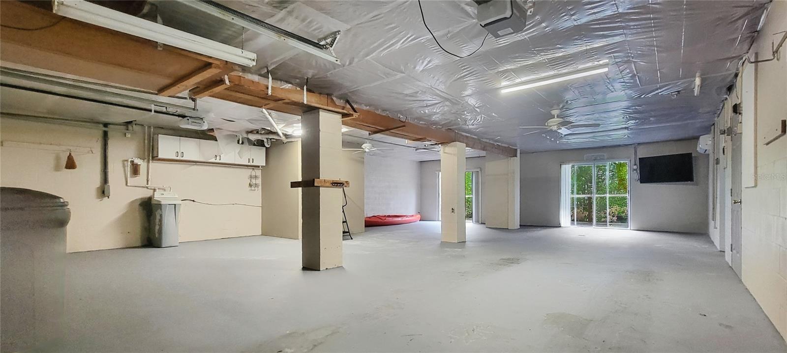 MARINA PALMS - Residential Lease